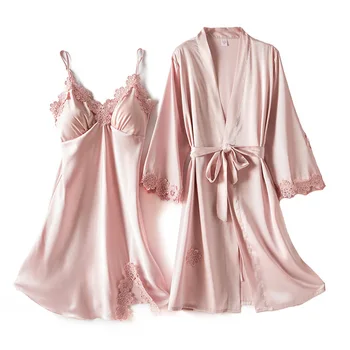 Pižamos Kostiumas Pižama Rinkinys Satin Moterų Nėriniai naktiniai drabužiai Pavasarį Moterų Lounge Sleepwear su Krūtinės Pagalvėlės Namų Drabužiai